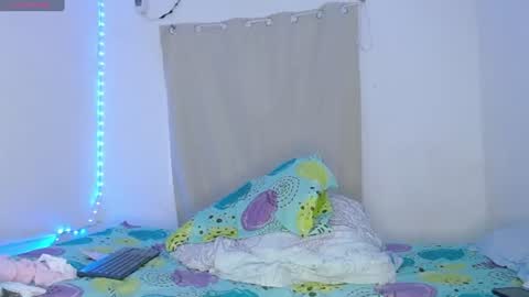 evaluna horny  online show from July 21, 2026, 9:28 pm