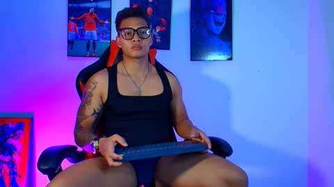 Snapshot of evan_greey chatting on September 10, 2025, 2:22 am EVAN GREY online show from September 10, 2025, 2:22 am