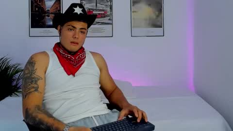 EVAN TYLER online show from October 11, 2025, 9:57 pm