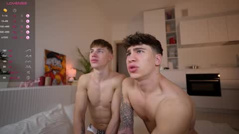 evan_white_ online show from December 1, 2025, 5:12 am