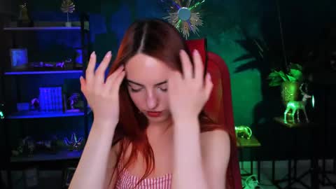 Eva  online show from May 12, 2026, 4:26 pm