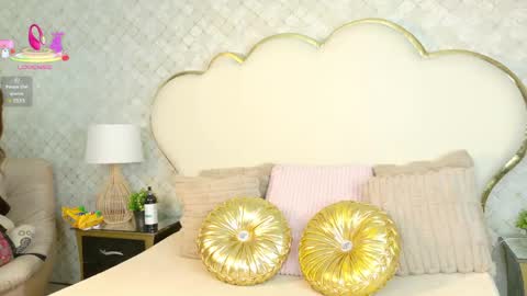 evangelin_ts online show from April 21, 2026, 3:13 am