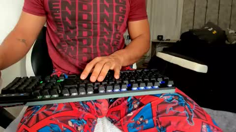 Evan online show from November 8, 2025, 11:54 am