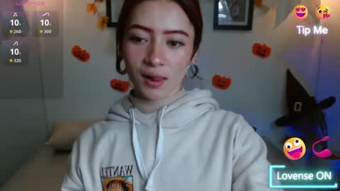 Evanssa lx online show from October 13, 2025, 1:00 pm