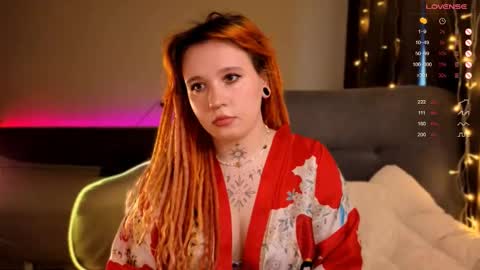 Moon online show from November 26, 2025, 8:48 am