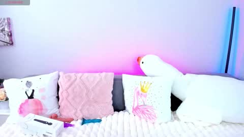 Adelina online show from March 1, 2026, 6:15 am