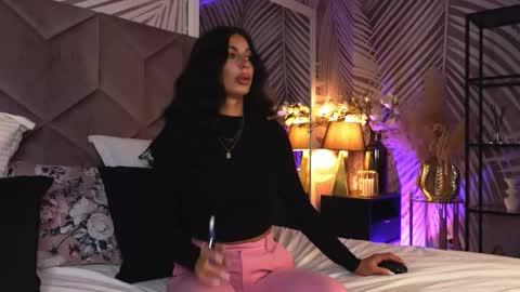 EvaRhea online show from March 18, 2026, 3:53 am