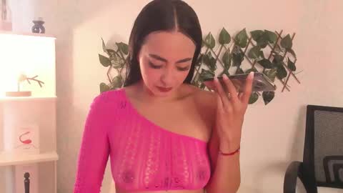 EVARITZ online show from January 13, 2026, 1:49 pm