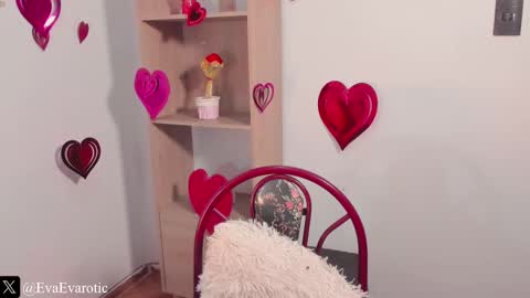 Snapshot of evarotic chatting on February 15, 2025, 3:20 am Eva online show from February 15, 2025, 3:20 am