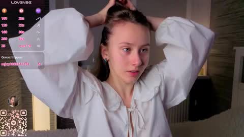 Eva online show from December 21, 2025, 7:21 pm