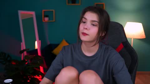 Eva  next stream -  - 1600 UTC2000  online show from January 24, 2025, 3:45 pm