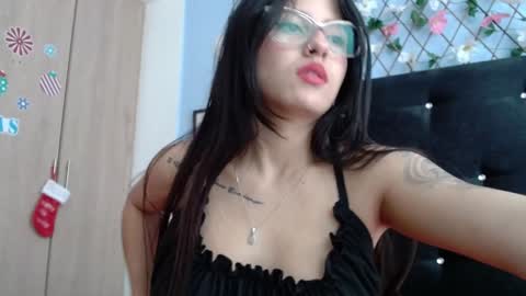 Snapshot of evatits_1 chatting on January 9, 2025, 12:30 pm Eva Carter online show from January 9, 2025, 12:30 pm