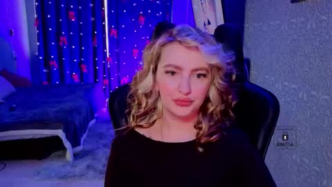 evavibe online show from February 27, 2026, 5:18 am