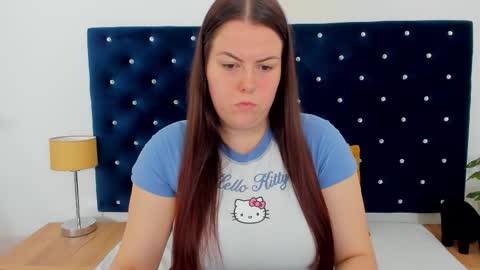 Eva online show from October 23, 2025, 6:02 am