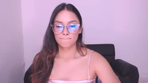 Snapshot of eve_rox18 chatting on February 2, 2025, 6:15 am Eve Rox18 online show from February 2, 2025, 6:15 am