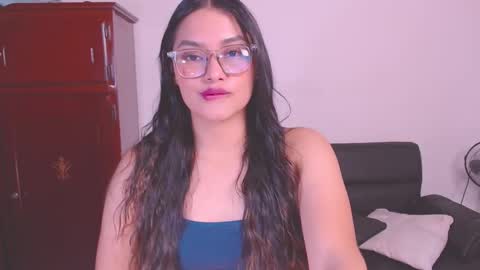 Snapshot of eve_rox18 chatting on September 17, 2025, 8:16 am Eve Rox18 online show from September 17, 2025, 8:16 am