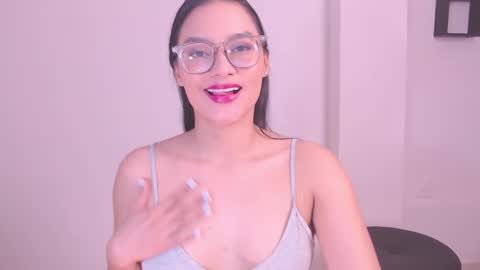 Snapshot of eve_rox18 chatting on October 29, 2025, 1:52 am Eve Rox18 online show from October 29, 2025, 1:52 am