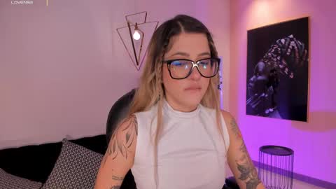 Eve  online show from September 18, 2025, 12:18 pm