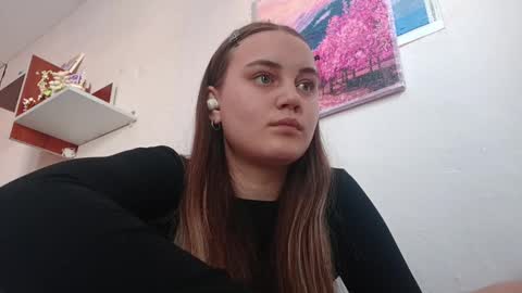 Snapshot of eveliaballiett chatting on March 2, 2026, 10:22 am Noor online show from March 2, 2026, 10:22 am