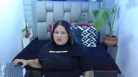 Snapshot of evelin_zaens chatting on May 7, 2026, 4:40 am evelin zaens online show from May 7, 2026, 4:40 am