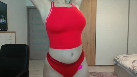 Eveline sweet online show from June 26, 2026, 6:40 am