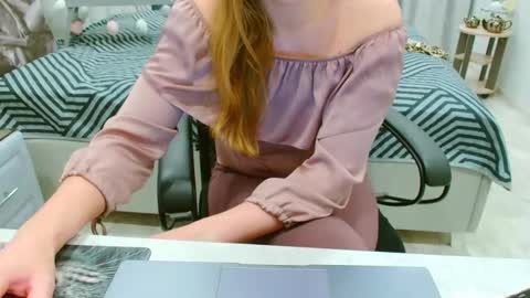 evelove online show from April 5, 2026, 4:37 pm