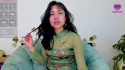 Snapshot of evelyn_chelle chatting on December 25, 2024, 2:57 am Im Eve or Chelle Next Stream 191224 online show from December 25, 2024, 2:57 am