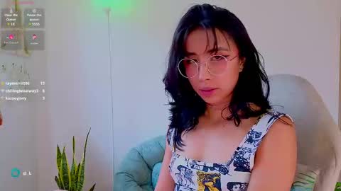 Snapshot of evelyn_chelle chatting on February 11, 2025, 6:55 pm Im Eve or Chelle Next Stream 191224 online show from February 11, 2025, 6:55 pm