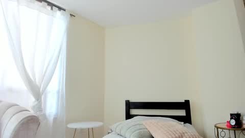 Eve online show from February 25, 2025, 6:42 pm