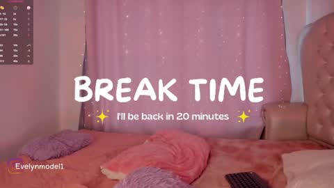 evelyn evelyn online show from January 2, 2025, 7:29 pm