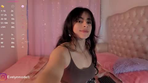 evelyn evelyn online show from September 19, 2025, 3:45 pm