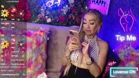 EvelynaGrey online show from February 3, 2025, 6:02 am