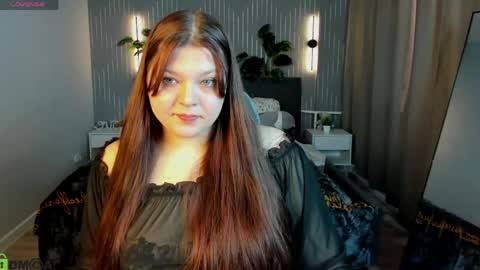 Snapshot of evelyne_loo chatting on April 29, 2026, 9:13 am Evelyne Loo online show from April 29, 2026, 9:13 am