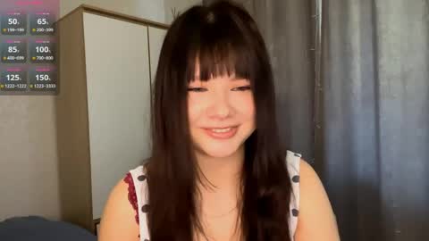 Snapshot of evelynhudson chatting on May 21, 2026, 8:10 am Evelyn Velvet online show from May 21, 2026, 8:10 am