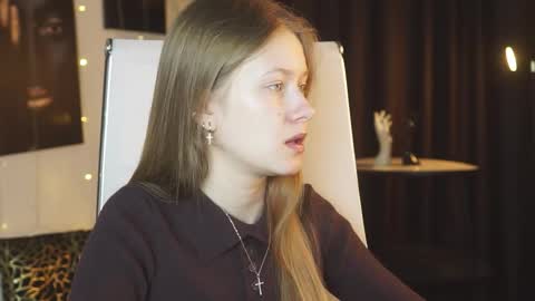 Snapshot of evemundie chatting on April 6, 2026, 9:21 am Eve online show from April 6, 2026, 9:21 am