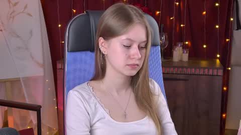 Snapshot of evemundie chatting on April 9, 2026, 6:30 am Eve online show from April 9, 2026, 6:30 am