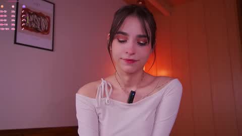 Snapshot of evervessi chatting on February 18, 2026, 5:25 am Anita online show from February 18, 2026, 5:25 am