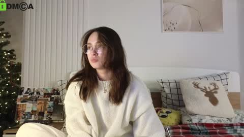 Snapshot of evi_woow chatting on January 6, 2025, 10:58 pm evi_woow online show from January 6, 2025, 10:58 pm