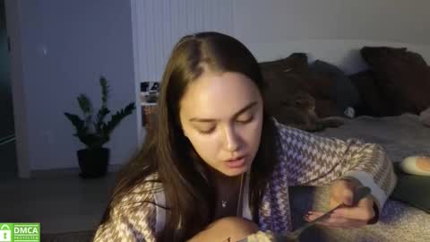 Snapshot of evi_woow chatting on September 21, 2025, 10:00 pm evi_woow online show from September 21, 2025, 10:00 pm