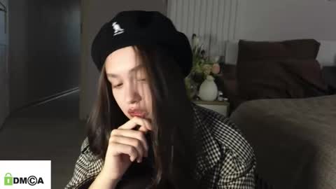 evi_woow online show from March 13, 2026, 6:03 pm