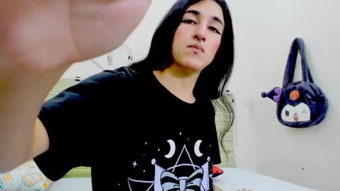 Marley independent model online show from November 25, 2025, 7:36 pm