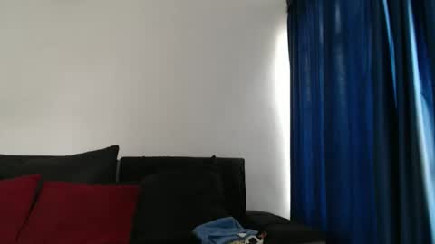 evilheart_69 online show from October 7, 2025, 5:32 pm