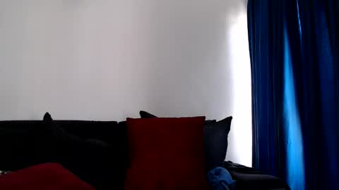 evilheart_69 online show from November 18, 2025, 6:34 pm