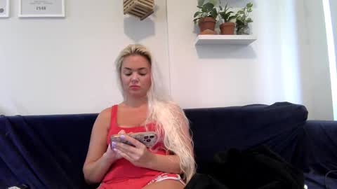 Badblondebunny online show from September 30, 2025, 10:26 pm