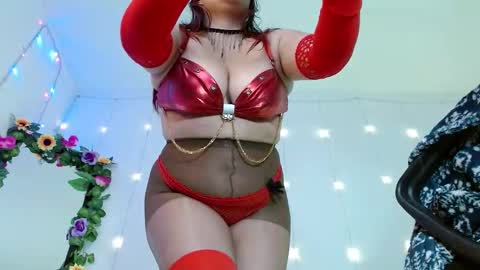 Snapshot of evolethmontenegros chatting on December 16, 2024, 7:15 am Evoleth online show from December 16, 2024, 7:15 am