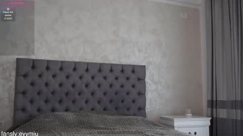 Evy online show from March 26, 2026, 7:36 am