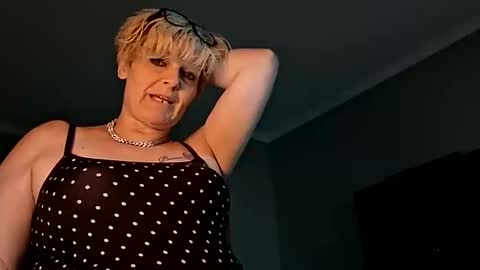 Snapshot of excitmama chatting on February 28, 2026, 5:52 am excitmama online show from February 28, 2026, 5:52 am