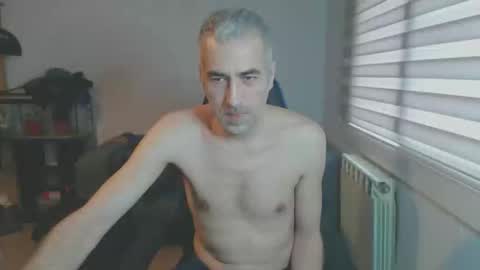 exhibicionista_cam online show from March 8, 2026, 9:02 am