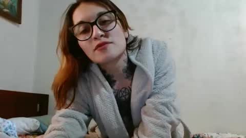 Exolizz online show from February 3, 2025, 9:29 pm