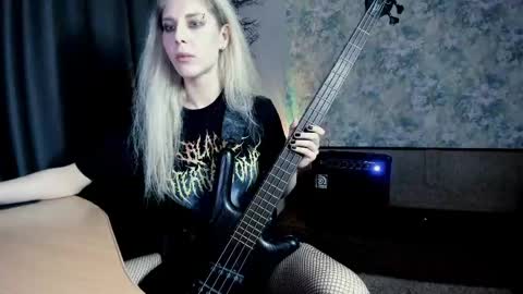 my real name is Irene but Exo is oke too  online show from April 28, 2026, 7:41 pm